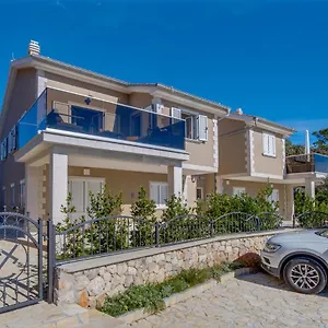  Apartment Lucica 360 Sea View